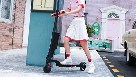電(diàn)動滑闆車(chē)将成為(wèi)道(dào)路(lù)标配